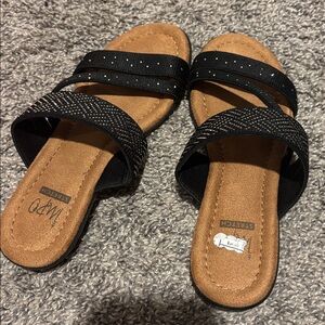 Mizo Women's Black Sandals